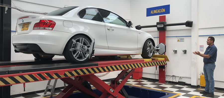 Cómo saber si tu carro necesita alineación y balanceo